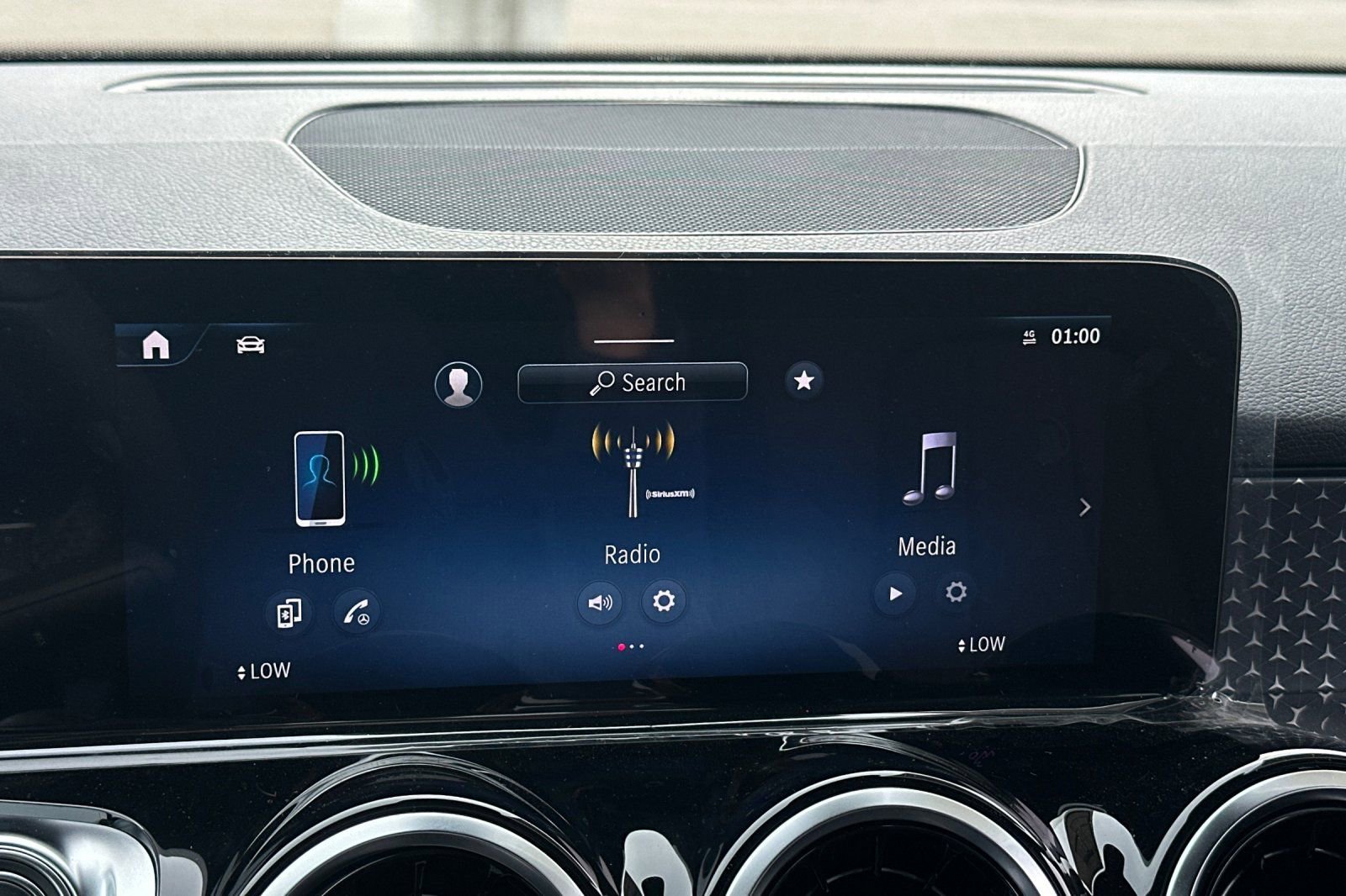 New 2026 Mercedes-Benz GLB 250 image 33