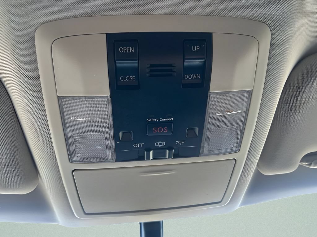 Used 2015 Lexus CT 200h FWD image 27