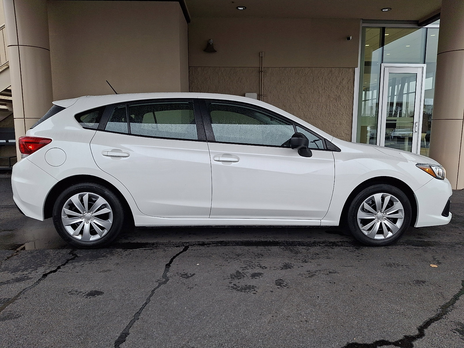 Used 2022 Subaru Impreza 2.0i image 7