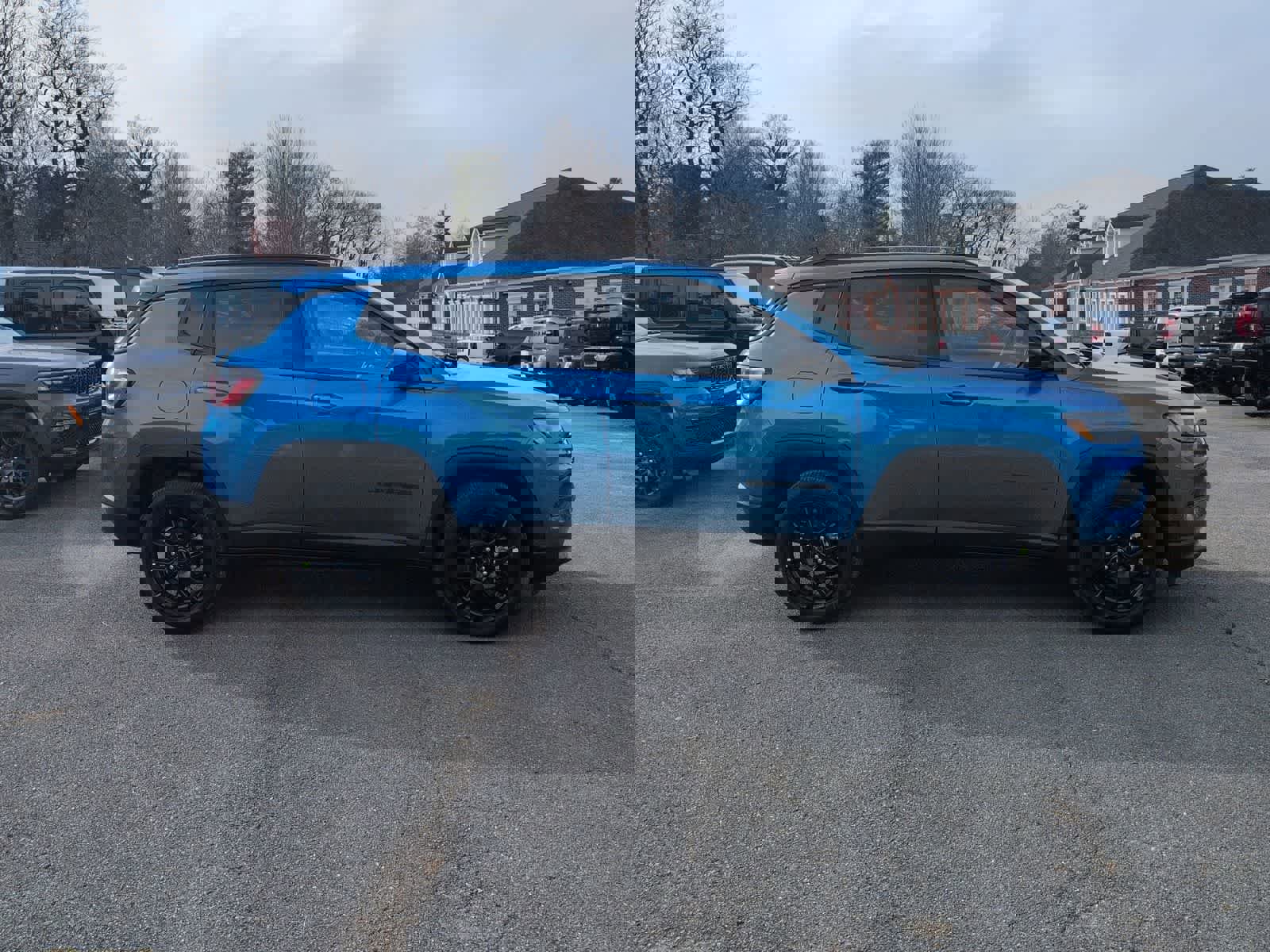 New 2026 Jeep Compass Latitude image 9