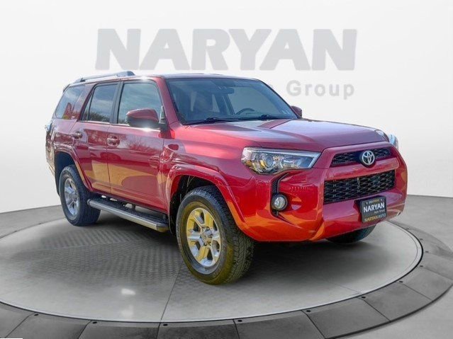 Used 2017 Toyota 4Runner SR5 image 2