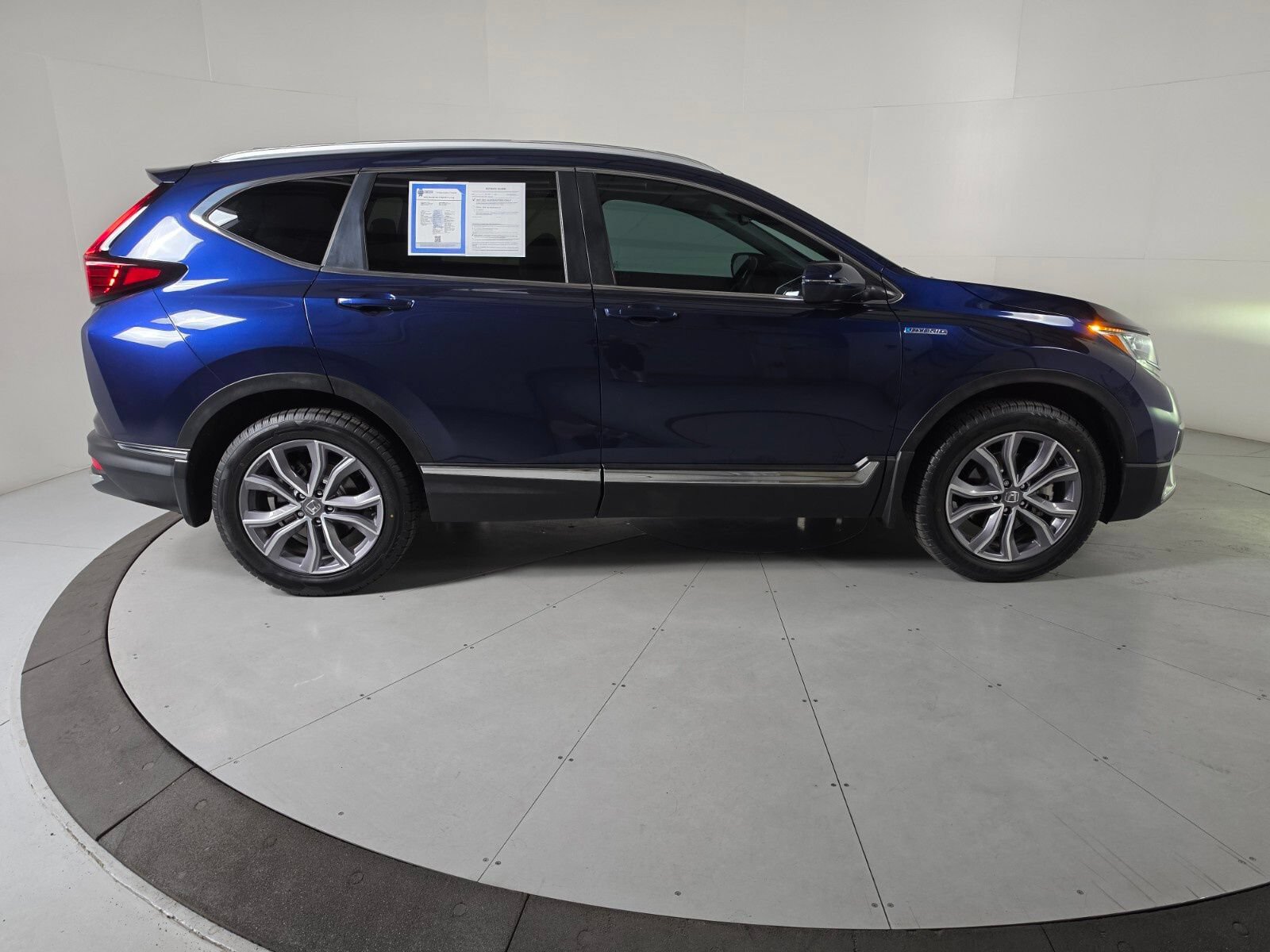 Used 2022 Honda CR-V Touring image 6