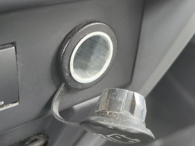 Used 2009 Jeep Wrangler Sahara w/ Dual Top Group image 18