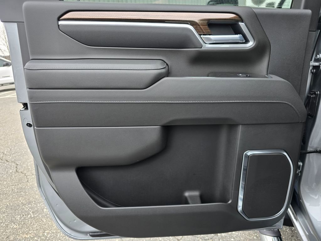 New 2026 Chevrolet Silverado 3500 LT w/ All Star Edition image 37