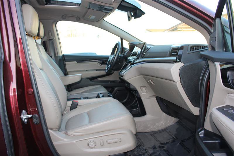 Used 2021 Honda Odyssey Touring image 11