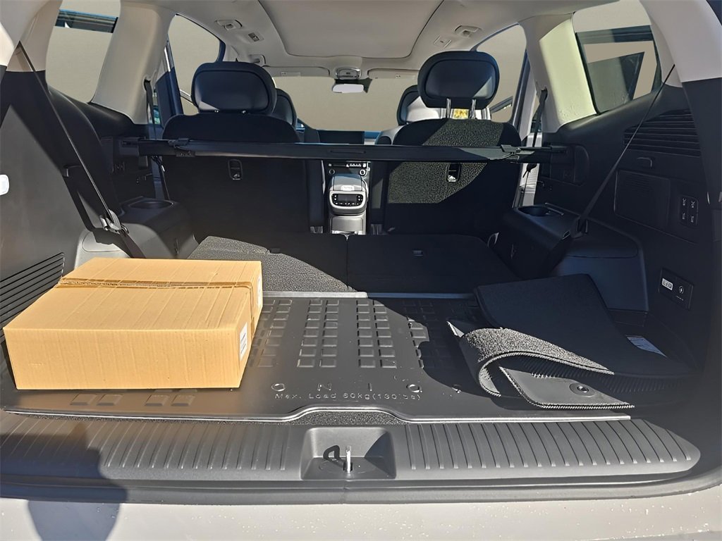 New 2026 Hyundai Ioniq 9 Limited image 15