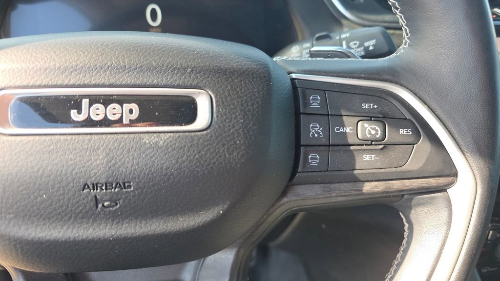 Certified 2021 Jeep Grand Cherokee L Limited w/ MOPAR Finishing Package AWD/4WD image 15