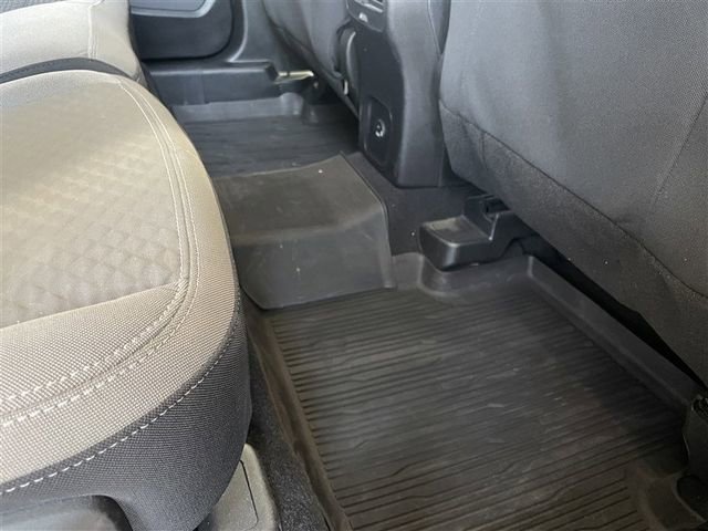 Used 2022 Ford Escape SE w/ Cold Weather Package image 27
