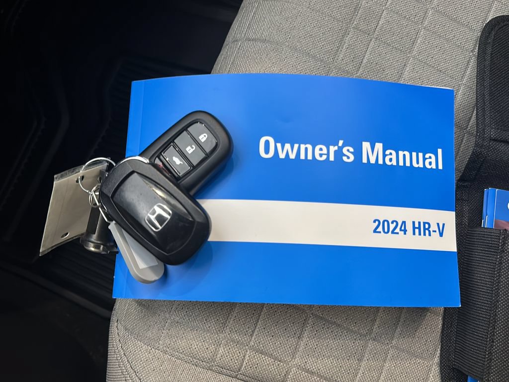 Certified 2024 Honda HR-V LX image 30