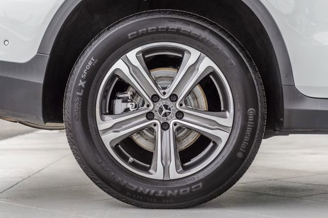 Used 2021 Mercedes-Benz GLC 300 4MATIC image 15