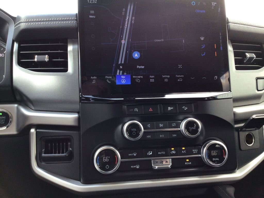 Used 2024 Ford Expedition XLT image 14