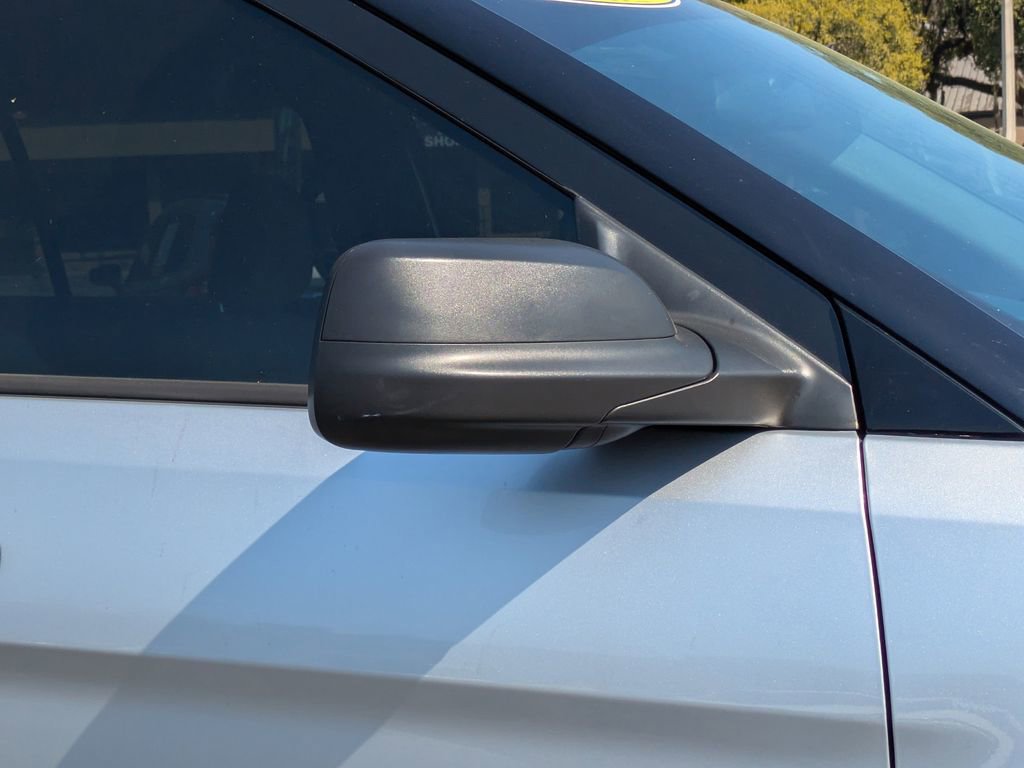 Used 2019 Ford Explorer Base image 12