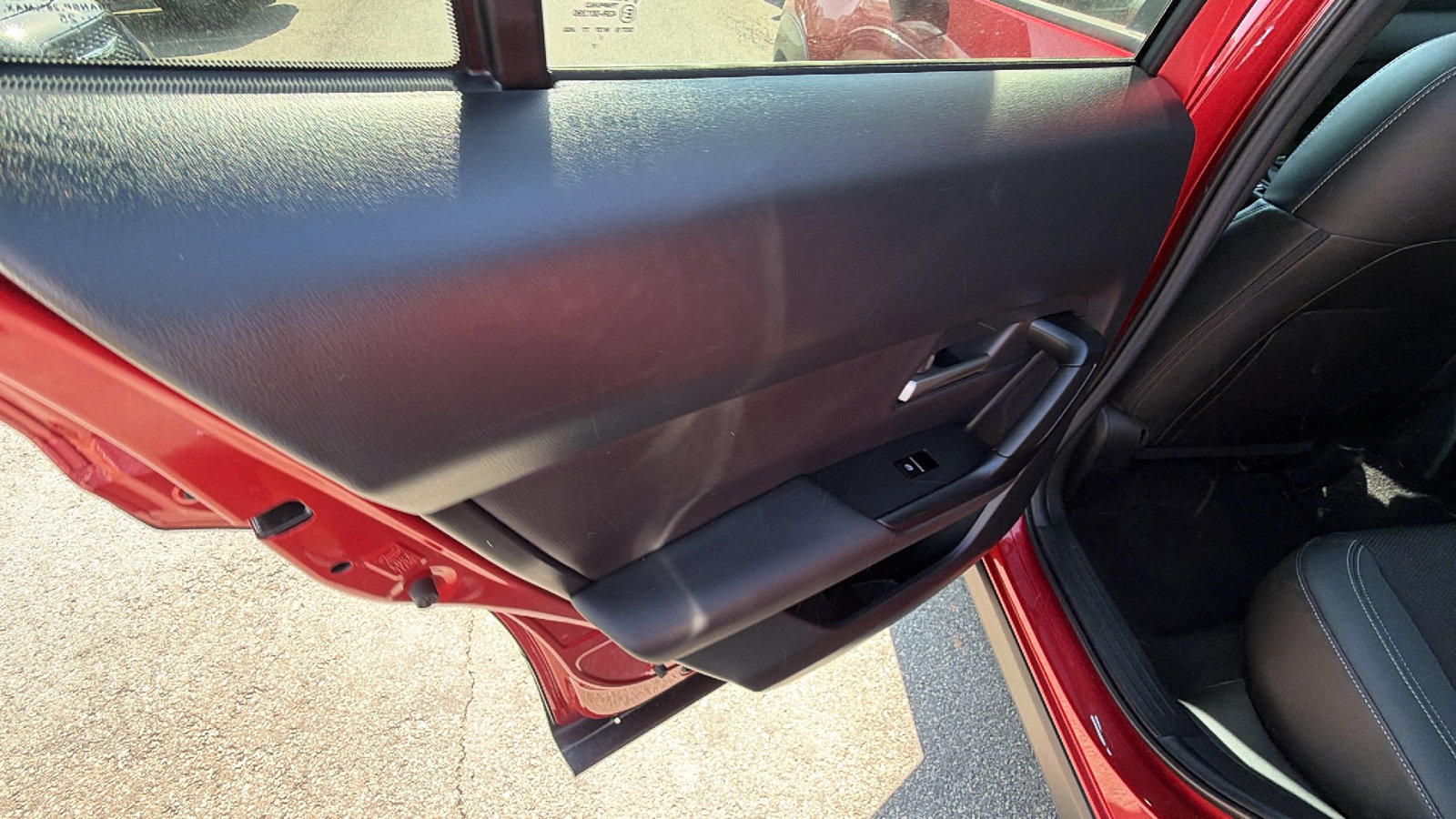 Used 2025 MAZDA CX-50 AWD 2.5 S w/ Premium Package image 23