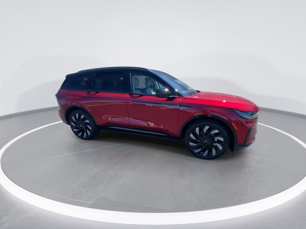 New 2026 Lincoln Nautilus Reserve w/ Jet Appearance Package AWD/4WD image 9