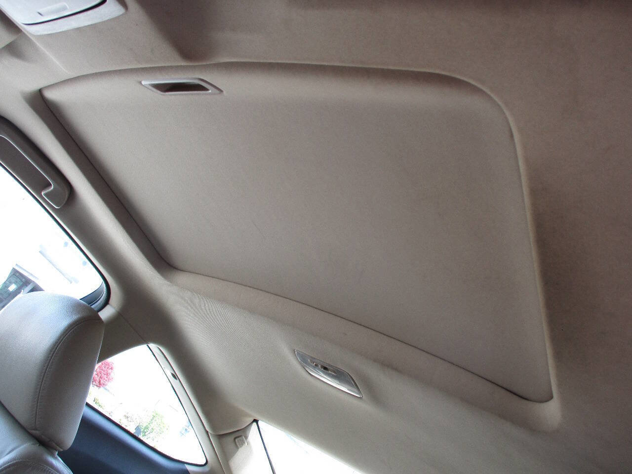 Used 2012 Honda Accord EX-L image 30