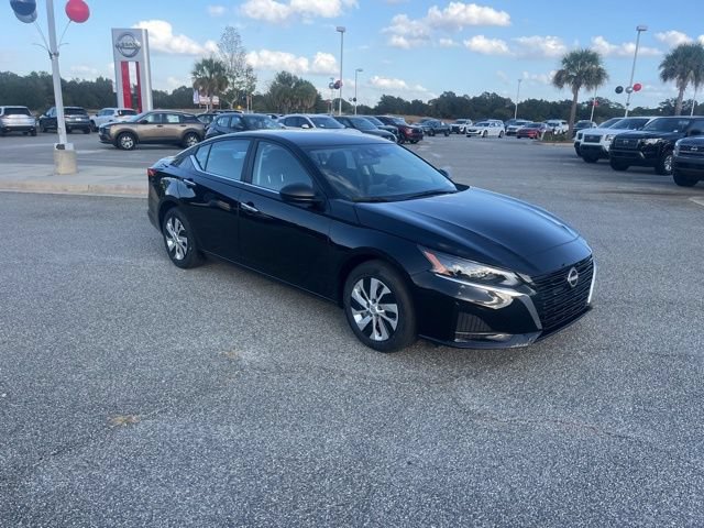 New 2025 Nissan Altima 2.5 S FWD image 1