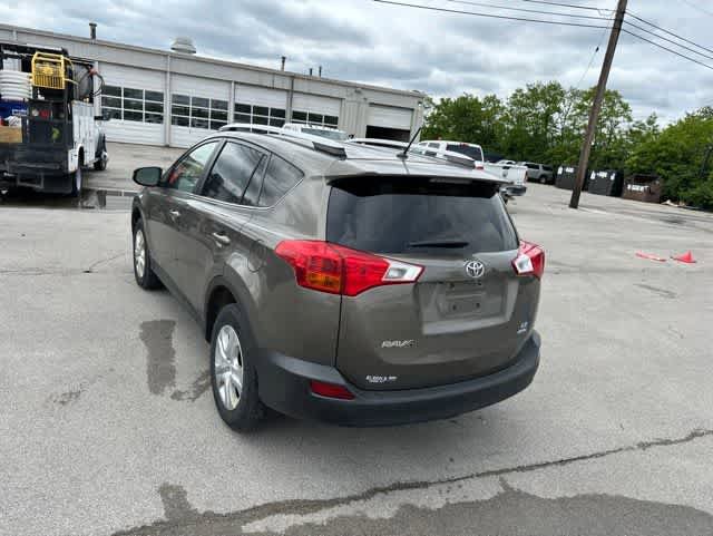 Used 2014 Toyota RAV4 LE AWD/4WD image 17