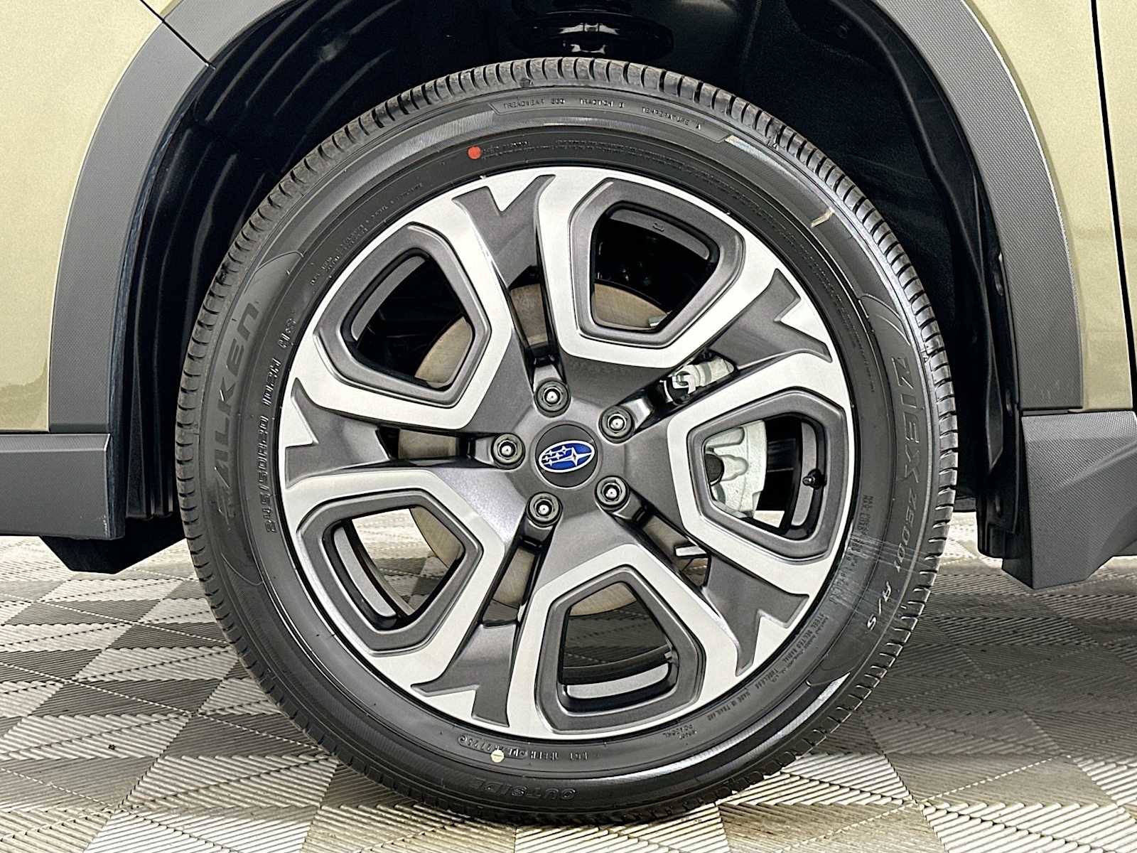 New 2025 Subaru Ascent Touring image 31
