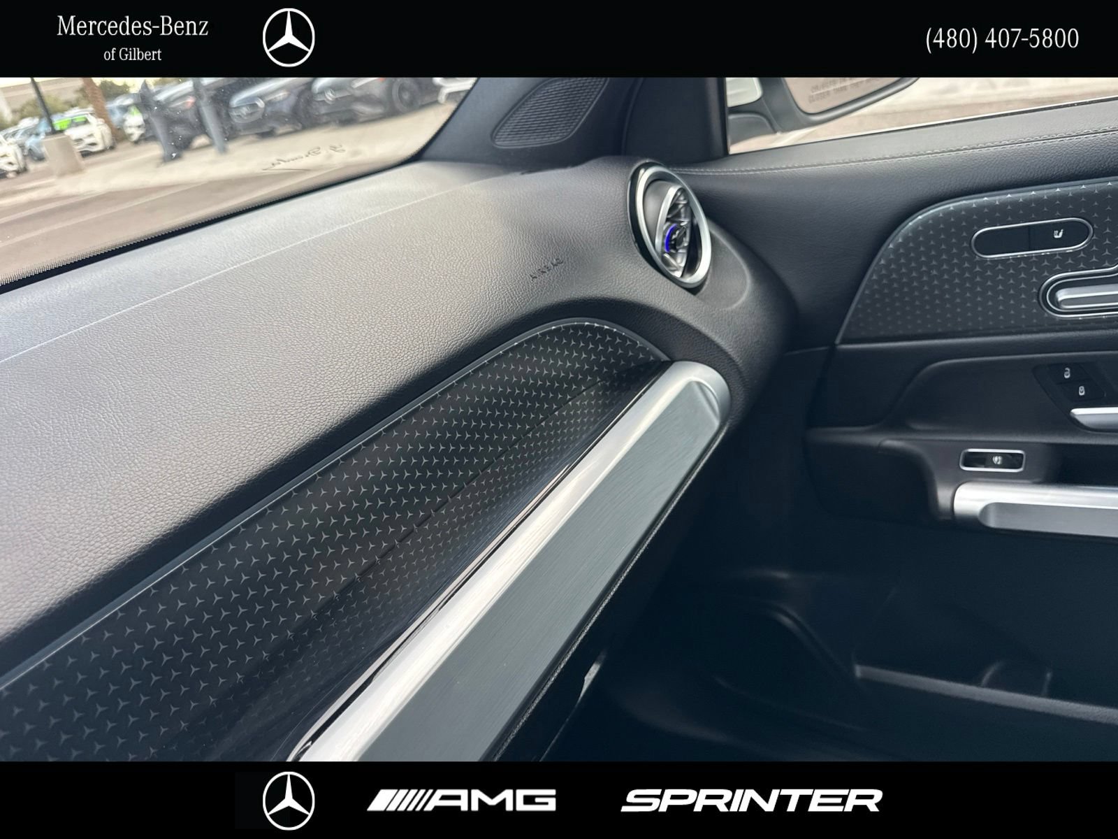Used 2024 Mercedes-Benz GLB 250 image 26