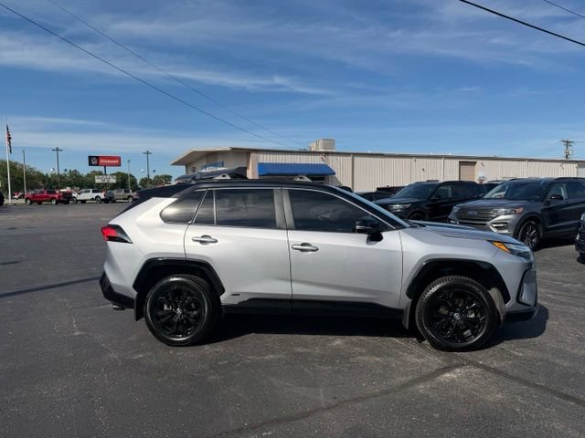 Used 2023 Toyota RAV4 XSE AWD/4WD image 7