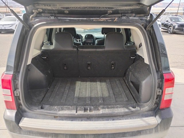 Used 2017 Jeep Patriot 75th Anniversary w/ Power Value Group image 9