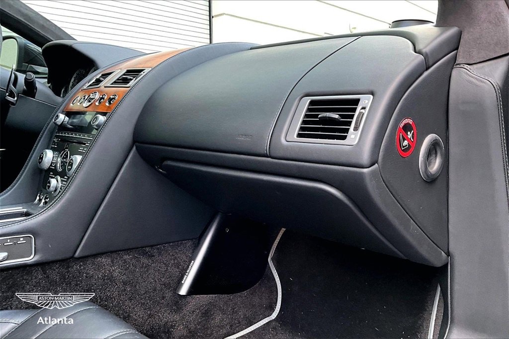 Used 2015 Aston Martin DB9 image 13