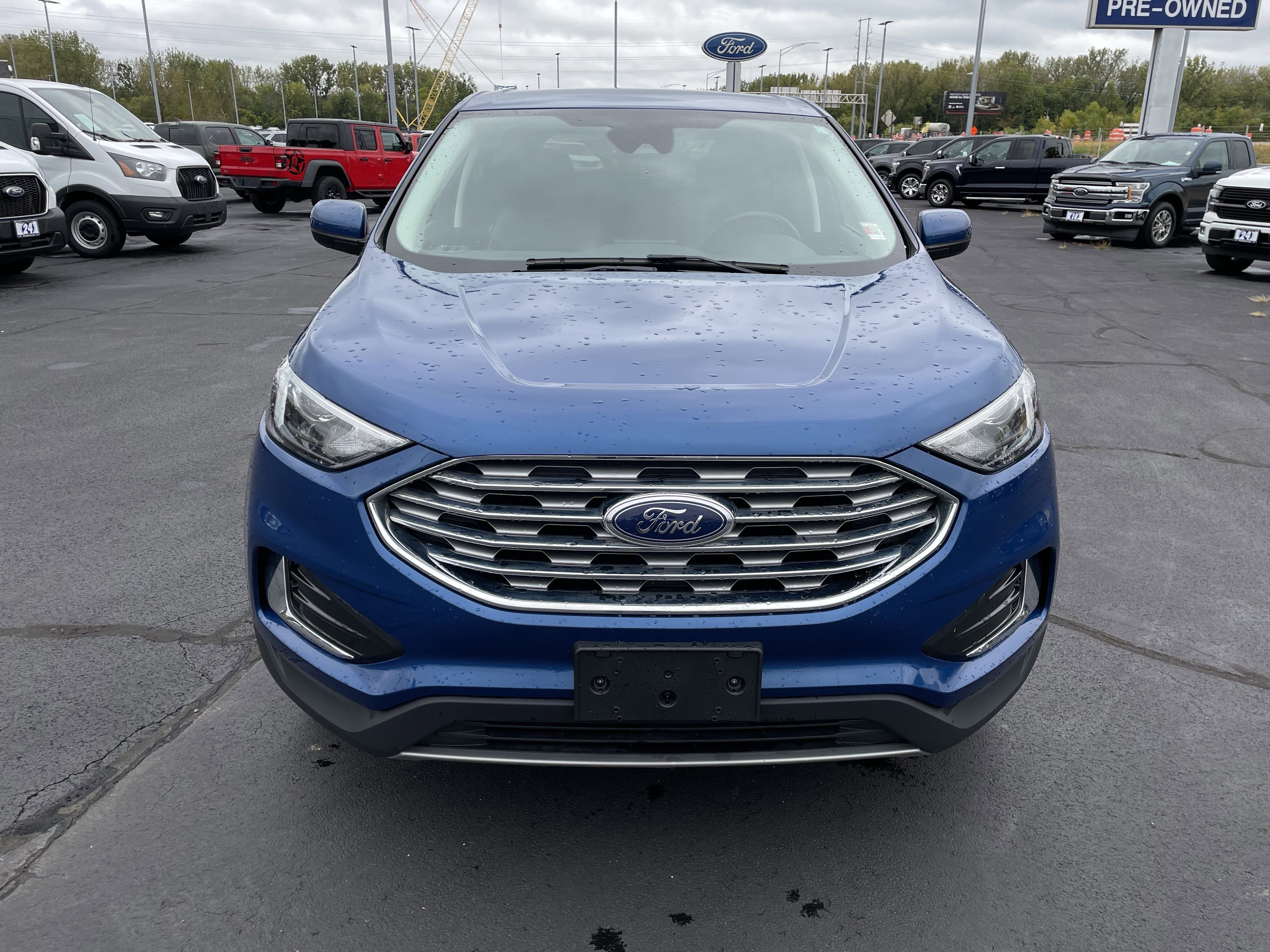 Used 2022 Ford Edge SEL w/ Class II Trailer Tow Package image 11