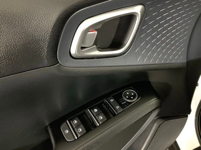 Used 2025 Kia Soul EX FWD image 27