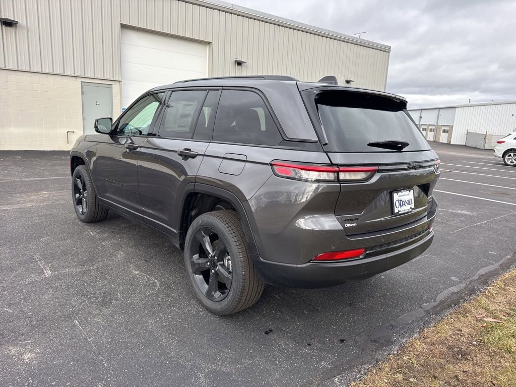 New 2025 Jeep Grand Cherokee Limited image 29
