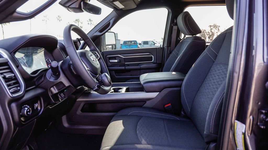 Used 2025 RAM 2500 Big Horn image 21