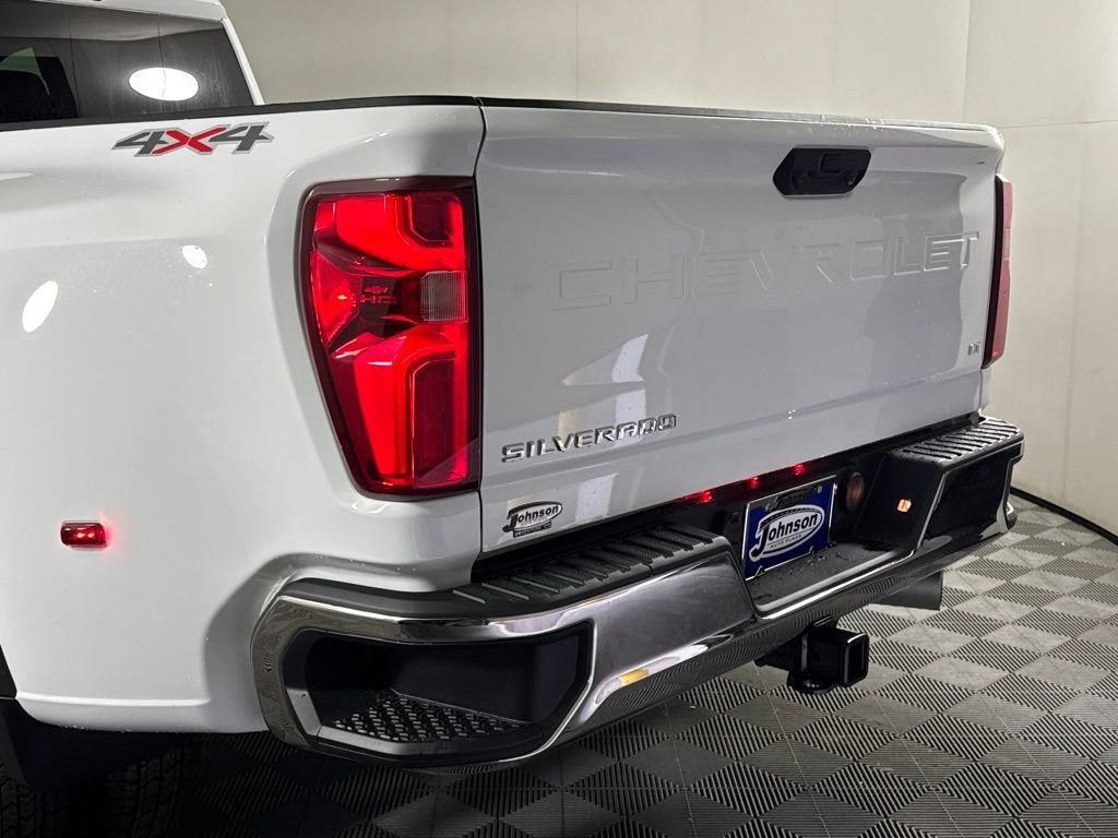 New 2026 Chevrolet Silverado 3500 LT AWD/4WD image 39
