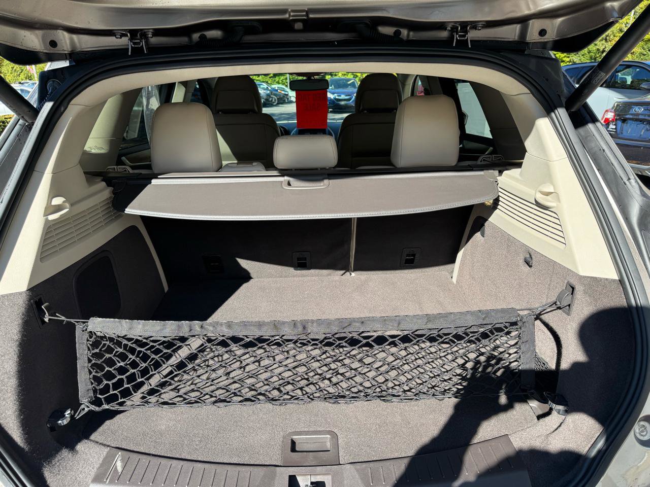 Used 2019 Lincoln MKC Select w/ Select Plus Package AWD/4WD image 12