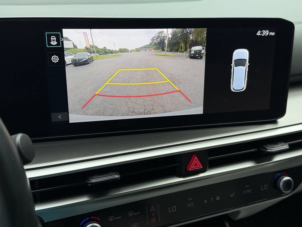 Used 2024 Kia Sorento EX w/ Panoramic Sunroof Package FWD image 27