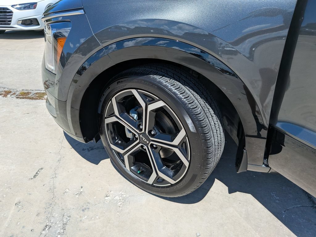 Certified 2025 Kia Niro EX Touring FWD image 34