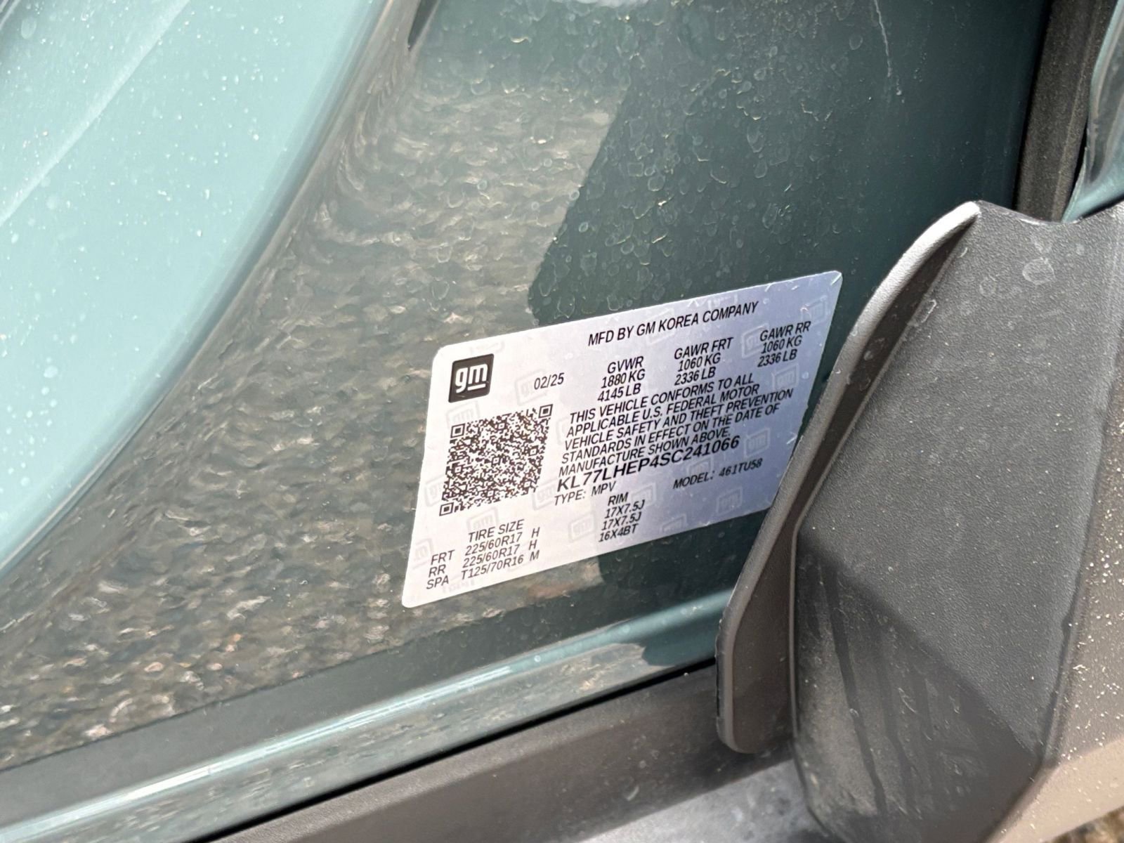 Used 2025 Chevrolet Trax LT w/ LT Convenience Package FWD image 28