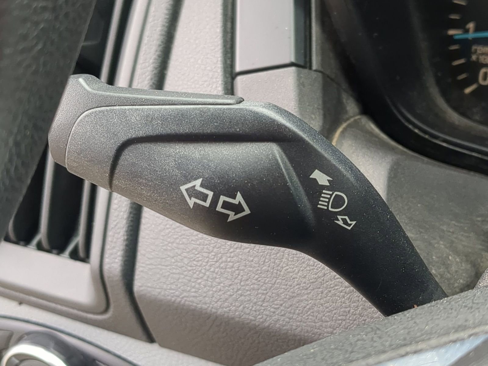 Used 2015 Ford Transit 250 130 Low Roof w/ Exterior Upgrade Package image 23