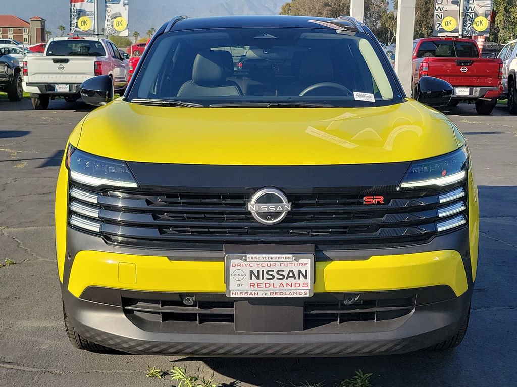 Used 2025 Nissan Kicks SR FWD image 31
