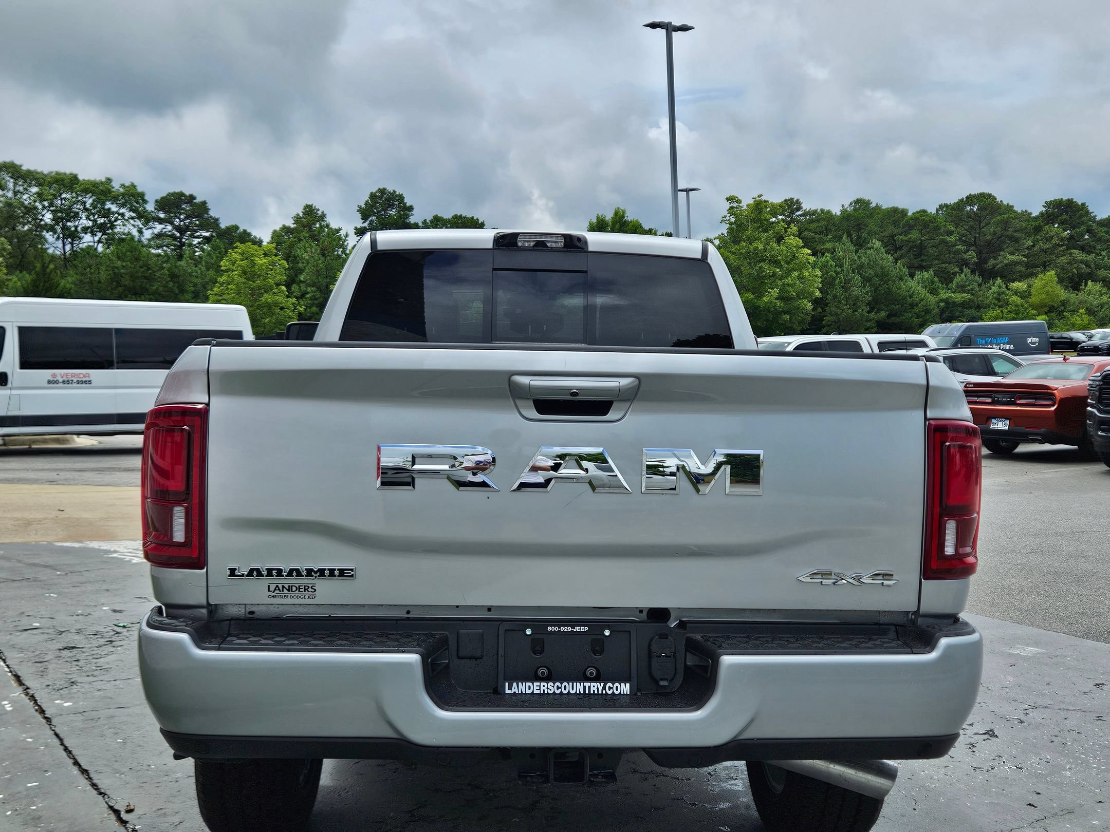 New 2026 RAM 2500 Laramie w/ Sport Appearance Package AWD/4WD image 6