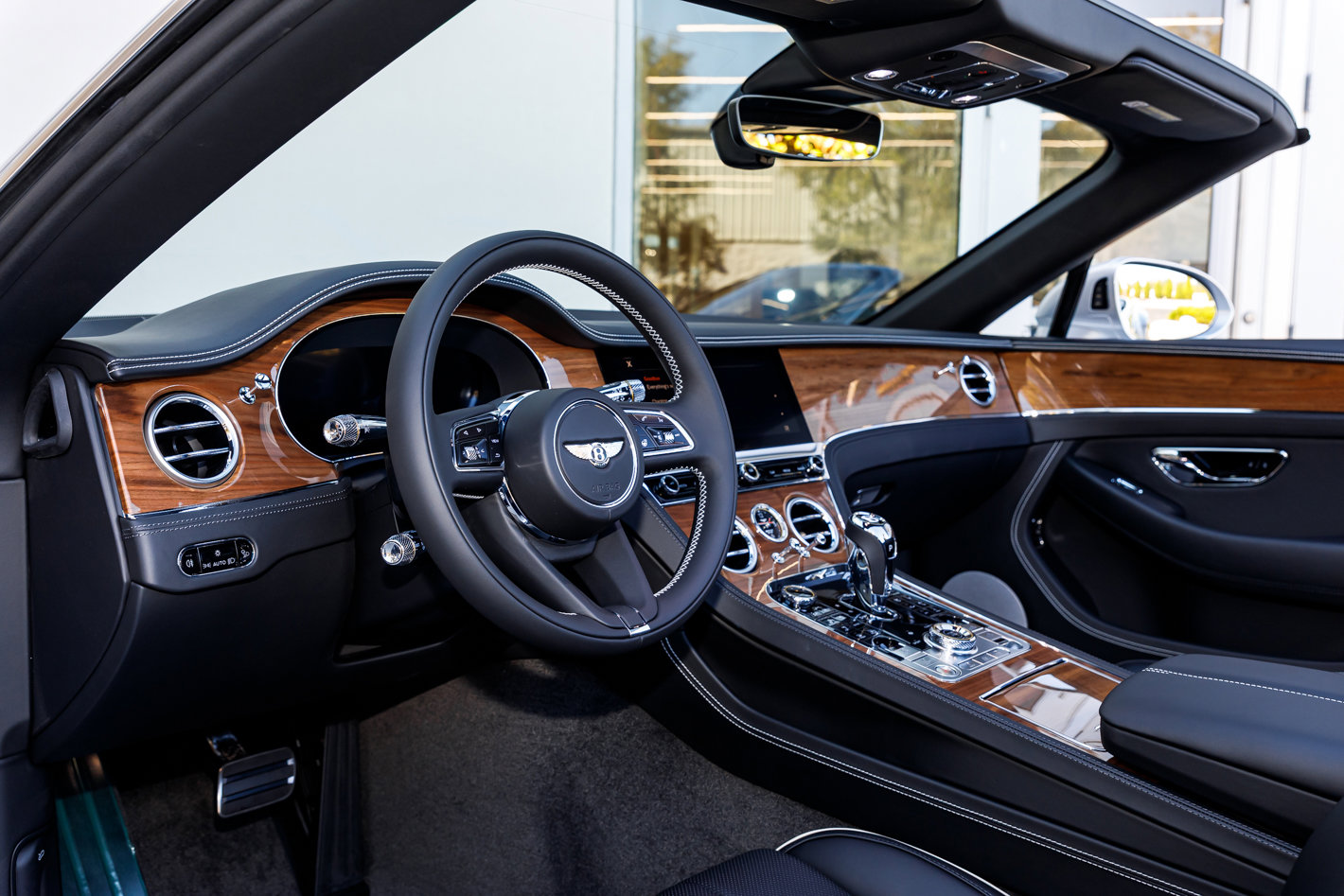 New 2026 Bentley Continental GTC image 27