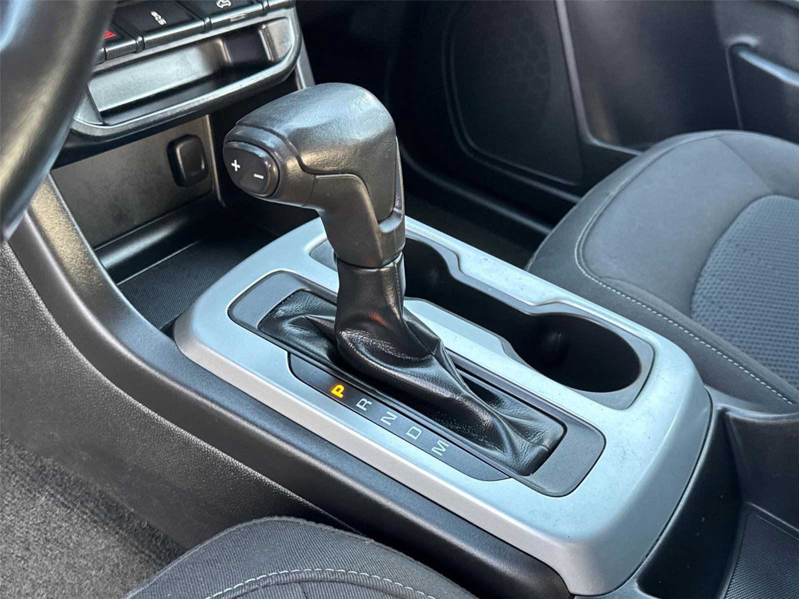 Used 2016 Chevrolet Colorado LT image 25