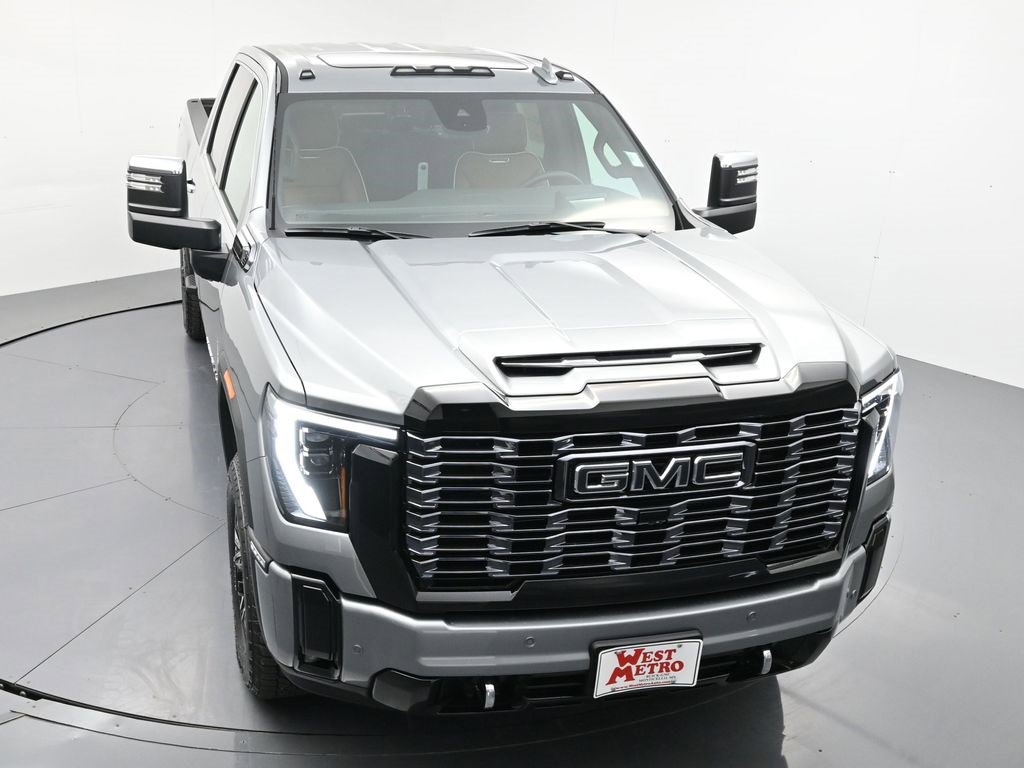 New 2026 GMC Sierra 3500 Denali Ultimate image 4