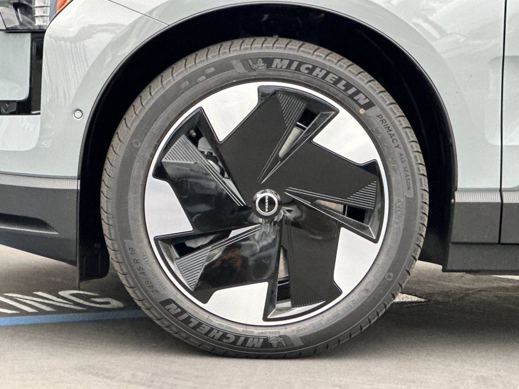 New 2026 Volvo EX30 Ultra w/ Climate Package AWD/4WD image 24