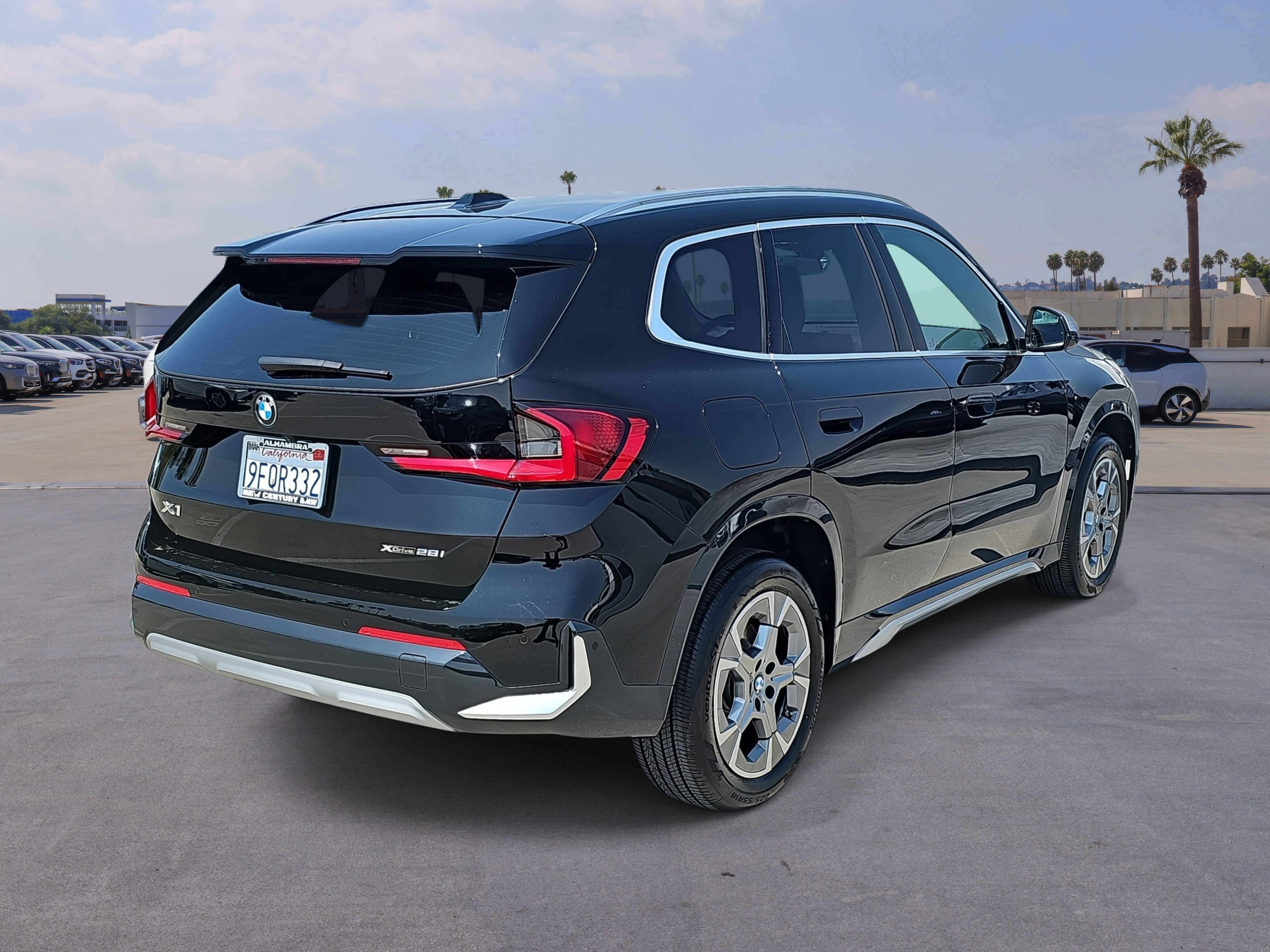 Certified 2023 BMW X1 xDrive28i AWD/4WD image 5