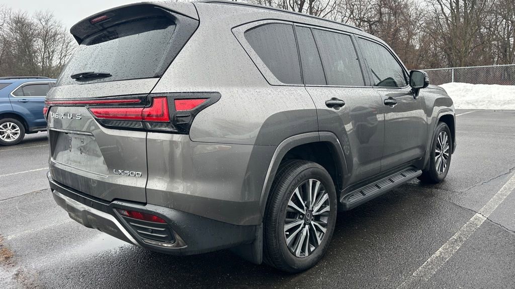Used 2023 Lexus LX 600 4WD w/ Appearance Package image 4