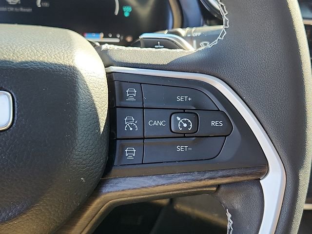 Used 2022 Jeep Grand Cherokee Limited 4xe image 23