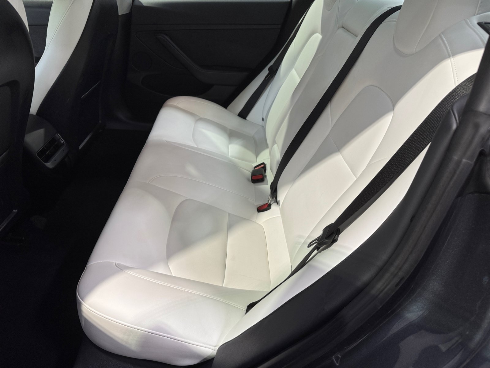 Used 2023 Tesla Model 3 Standard Range RWD image 13