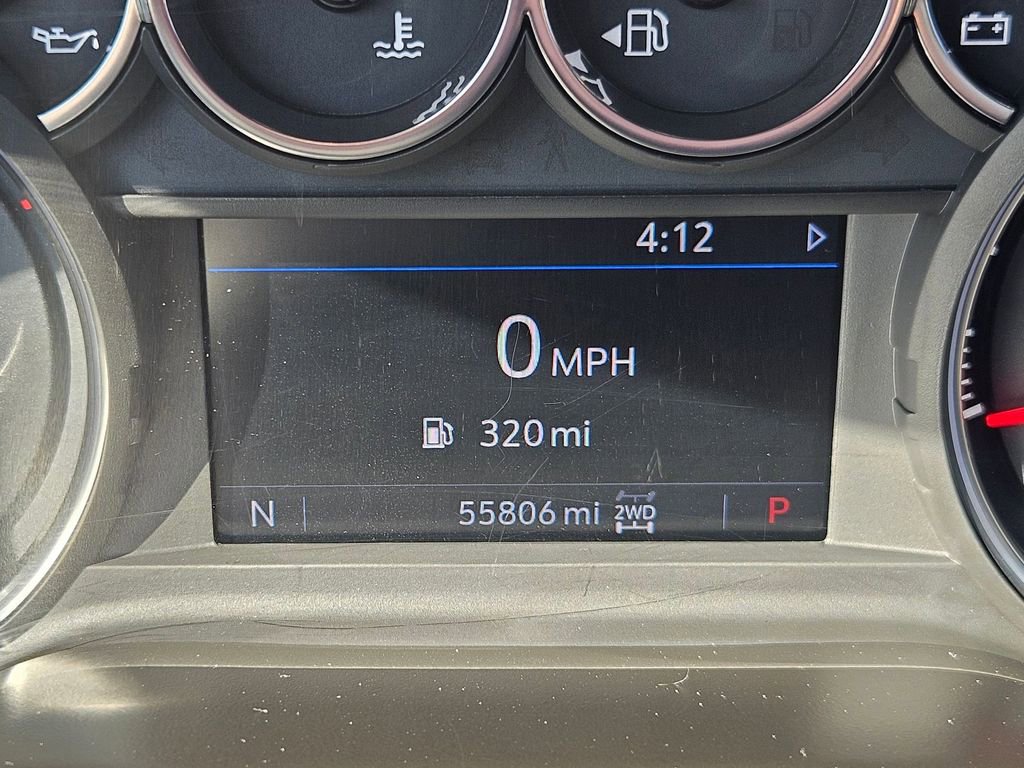 Used 2021 Chevrolet Silverado 1500 LT AWD/4WD image 16