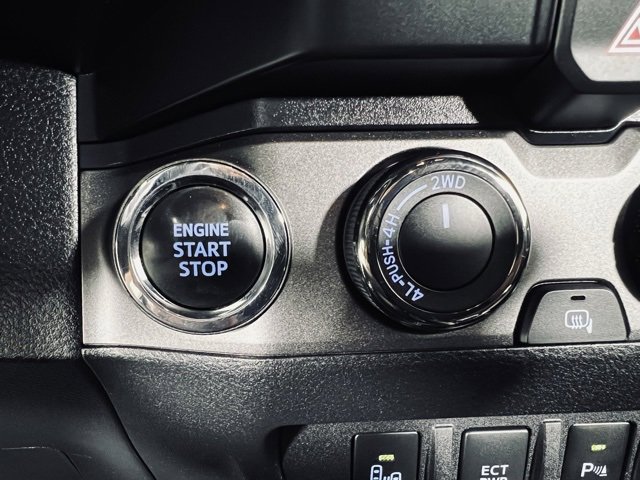 Used 2023 Toyota Tacoma TRD Sport w/ Technology Package image 25