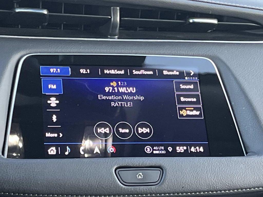 Certified 2023 Cadillac XT4 Premium Luxury w/ Enhanced Visibility Package image 16