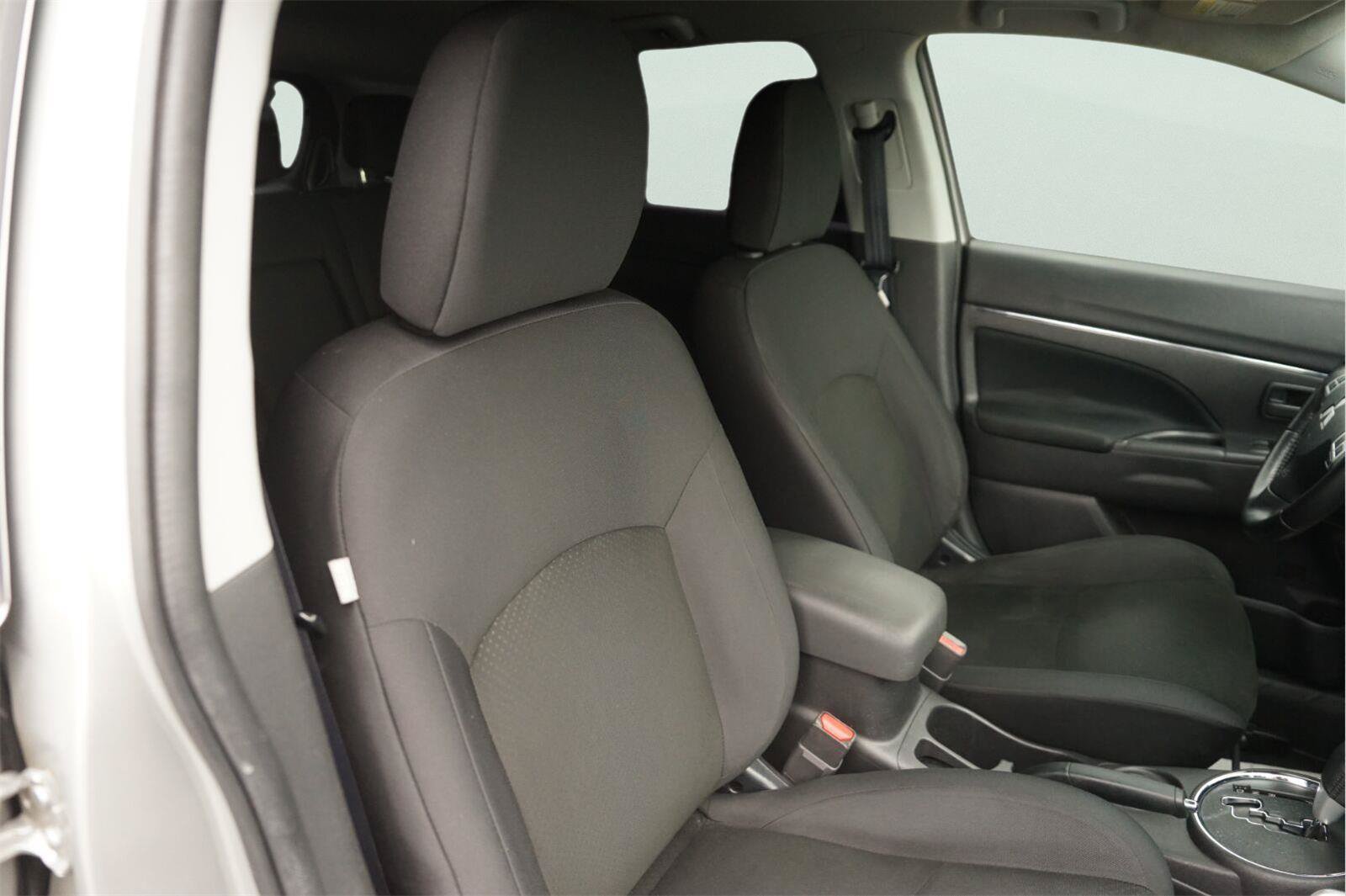 Used 2013 Mitsubishi Outlander Sport ES FWD image 19